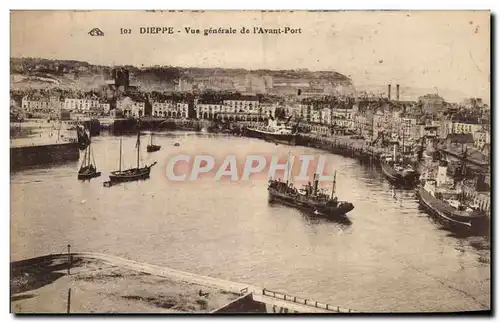 Ansichtskarte AK Dieppe Vue generale de l&#39Avant Port Bateaux