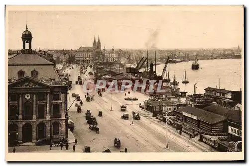 Ansichtskarte AK Bordeaux Vue Generale sur le Port et le Quai de la Douane