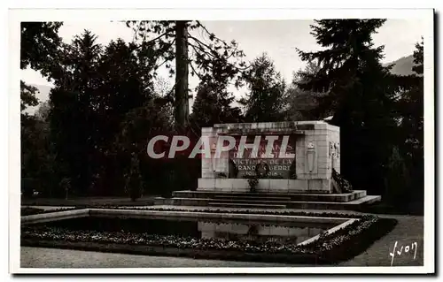 Cartes postales Munster Le Parc Et Le Monument Aux Morts Militaria