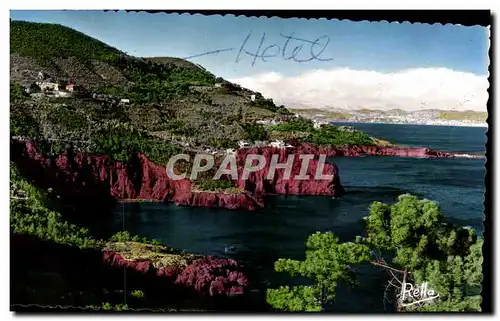 Cartes postales moderne La Cote d&#39Azur La Route De La Corniche d&#39Or Calanques De Theoule Et Cannes Vues Du Col De