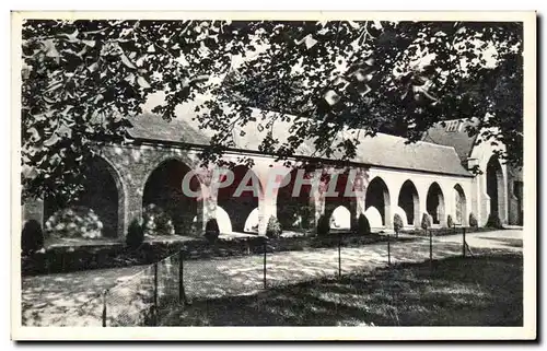 Cartes postales Abbaye de Maredsous Cloitre exterieur