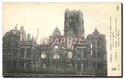 Cartes postales Arras Facade De l'Hotel De Ville Devant Le Beffroi Militaria