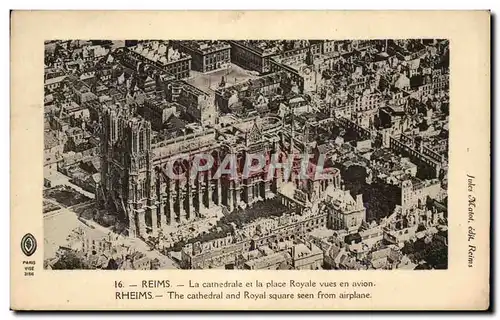 Cartes postales Reims La cathedrale et la Place Royale Vues en Avion