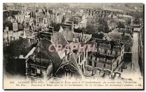 Cartes postales Guerre panorama de Reims apres le Bombardement Au premier plan l'archeveche Militaria