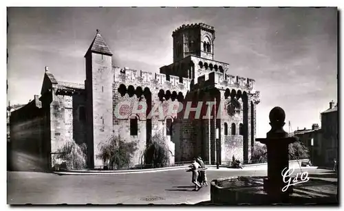 Cartes postales Royat Eglise Saint Leger Facade Meridionale