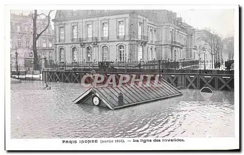 Cartes postales Paris Inonde La ligne des Invalides Inondations 1910