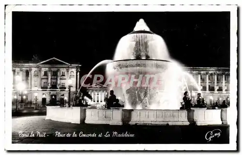 Cartes postales moderne Paris La Nuit Place De La Concorde Et La Madeleime