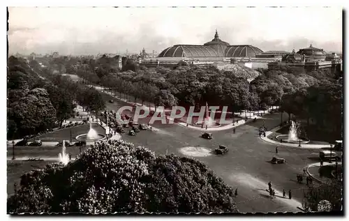 Cartes postales Paris Le rond Point des Champs Elysees