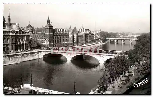 Cartes postales Paris La Conciergerie et la Seine