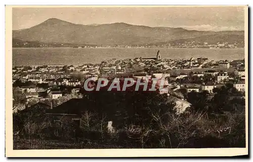 Ansichtskarte AK La Douce France Cote D&#39Azur Saint Tropez Vue Generale Et Massif De l&#39Esterel