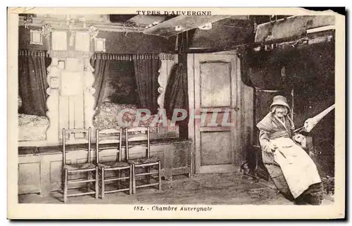 Cartes postales Types D&#39Auvergne Chambre Auvergnate Folklore Costume