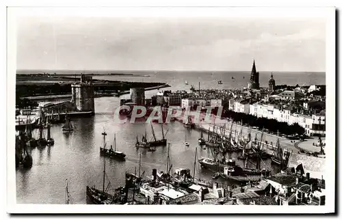 Ansichtskarte AK La Rochelle Vue generale des Ports Bateaux