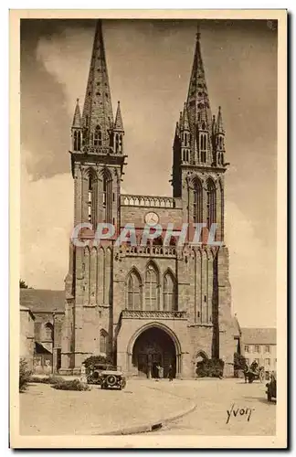 Cartes postales St Pol de Leon Facade de la Basilique ancienne Cathedrale