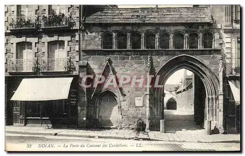 Ansichtskarte AK Dinan La Porte du couvent des Cordeliers