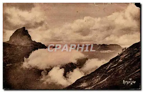 Cartes postales Les Pyrenees La Vallee d&#39Ossau Pic Du Midi D&#39Ossau