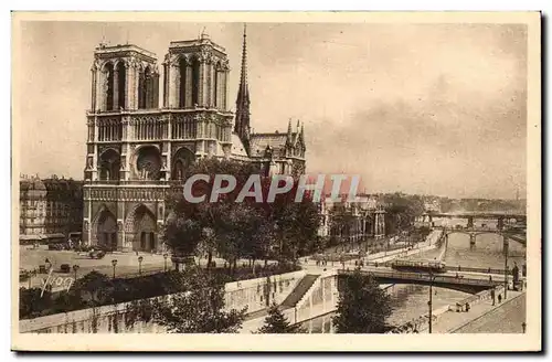 Cartes postales Paris Eglise Notre Dame Vue Generale