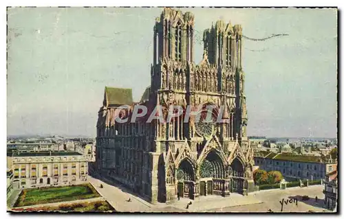 Cartes postales Reims La Cathedrale