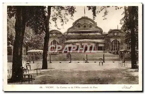 Cartes postales Vichy La Casino vu de I&#39Allee centrale du Parc