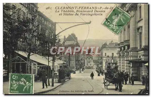 Cartes postales Clermont Ferrand Le Theatre Boulevard Desaix et Statue de Vercingetorix