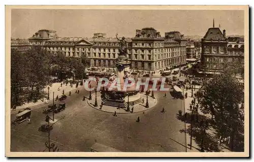 Ansichtskarte AK Paris En Flanant Place de la Republique