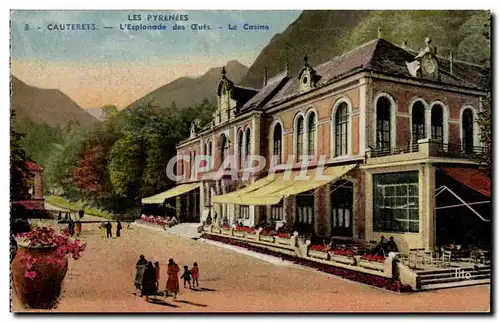 Ansichtskarte AK Les Pyrenees Cauterets L&#39Esplanade des Oeufs Le Casino