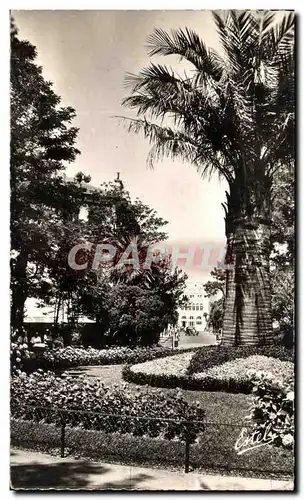 Ansichtskarte AK Hendaye Plage Le Jardin du Rond Point et le Casino