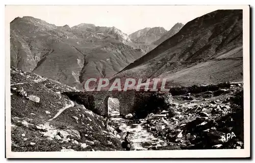 Ansichtskarte AK Les Pyrenees Illustrees Pont de la Gaubie La Route du Tourmalet et Pic du Midi