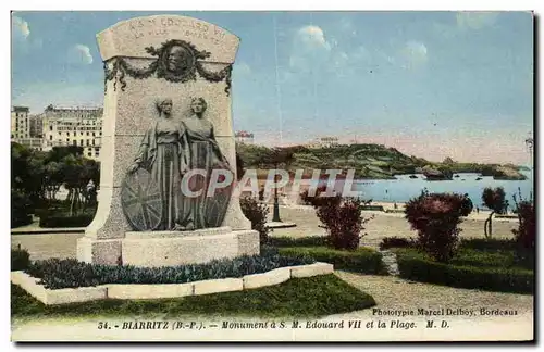 Ansichtskarte AK Biarritz Monument a s M Edouard VII Et la Plage