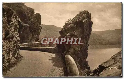 Ansichtskarte AK Lac de Sarrans Rochers pres La Deveze Barrage de la Truyere