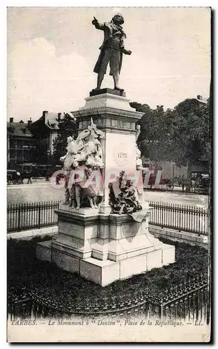 Ansichtskarte AK Tarbes Le Monument Danton Place De La Republique