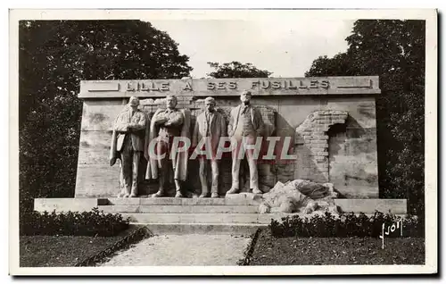 Ansichtskarte AK Lille Monument Des Fusilles Militaria