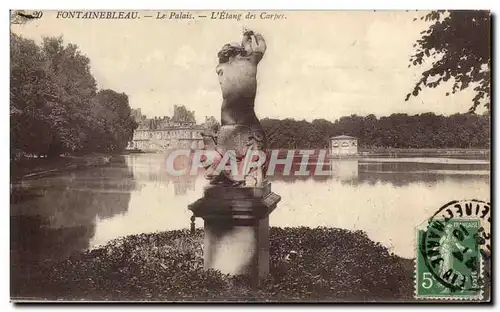 Cartes postales Fontainebleau Le Palais L&#39Etang des Carpes