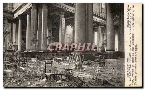 Cartes postales La Grande Guerre Arras La Cathedrale Militaria