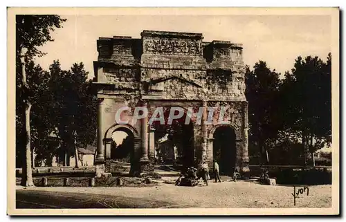 Cartes postales Orange L&#39Arc de Triomphe Marius cyclistes VElo