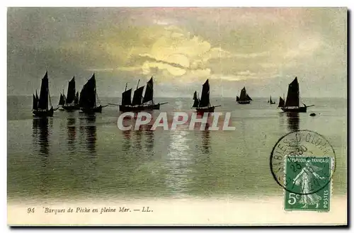 Cartes postales Barques de Peche en Pleine Mer Bateaux