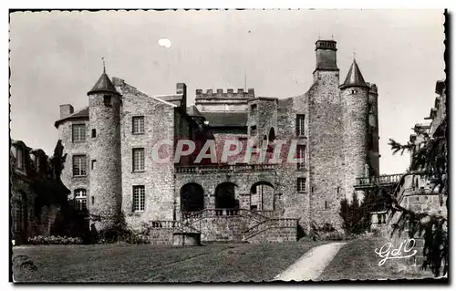 Cartes postales L&#39Auvergne Chatel Guyon Cour et facade Sud du Chateau de Chazeron