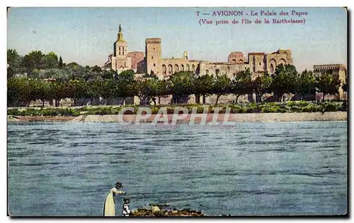 Cartes postales Avignon Le palais des Papes Vue prise de l&#39ile de la Barthelasse