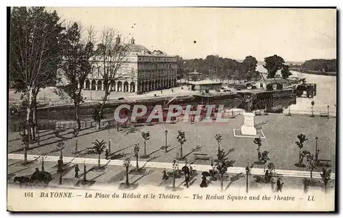 Cartes postales Bayonne La Place du Reduit et le Theatre