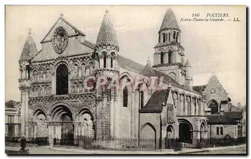 Ansichtskarte AK Poitiers Notre Dame la Grande