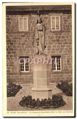 Cartes postales Mont Ste Odile La Statue de Ste Odile dans la Cour du Couvent