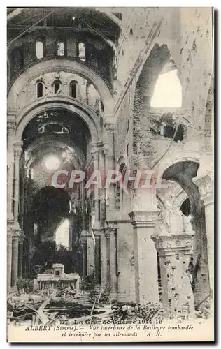 Ansichtskarte AK Albert Vue Interieure De La Basilique Bombardee et incendiee par les Allemands Militaria