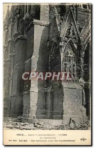 Ansichtskarte AK Apres Le Bombardement Reims La Cathedrale Militaria