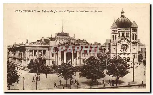 Cartes postales Strasbourg Place de Justice et Eglise Saint Pierre le Jeune