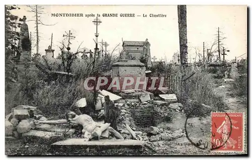 Cartes postales Montdidier apres la Grande gurre Le Cimetiere Militaria