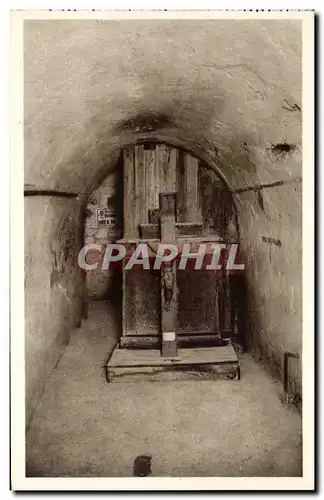 Cartes postales Fort de Vaux La Chapelle dans une Galerie du Fort Militaria