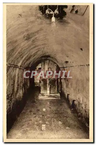 Cartes postales Fort de Vaux Le Chapelle dans une galerie Militaria