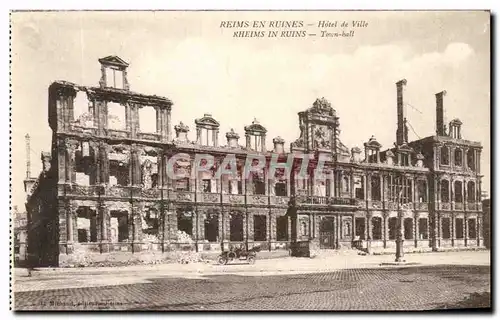 Ansichtskarte AK Reims En Ruines Hotel de Ville Militaria