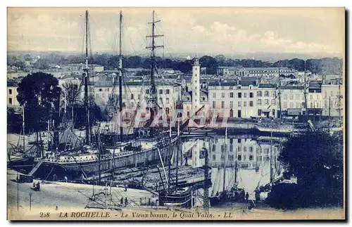 Cartes postales La Rochelle Le Vieux Bassin Le Quai Valin Bateaux