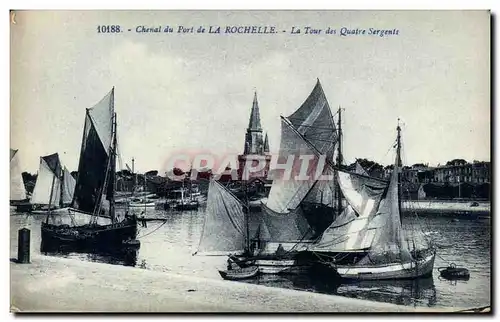 Ansichtskarte AK Chenal Du Port De La Rochelle La Tour Des Quatre Sergents Bateaux