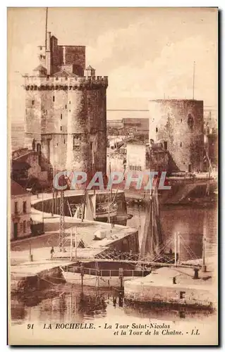 Cartes postales La Rochelle La Tour Saint Nicolas et la Tour de la Chaine Bateau